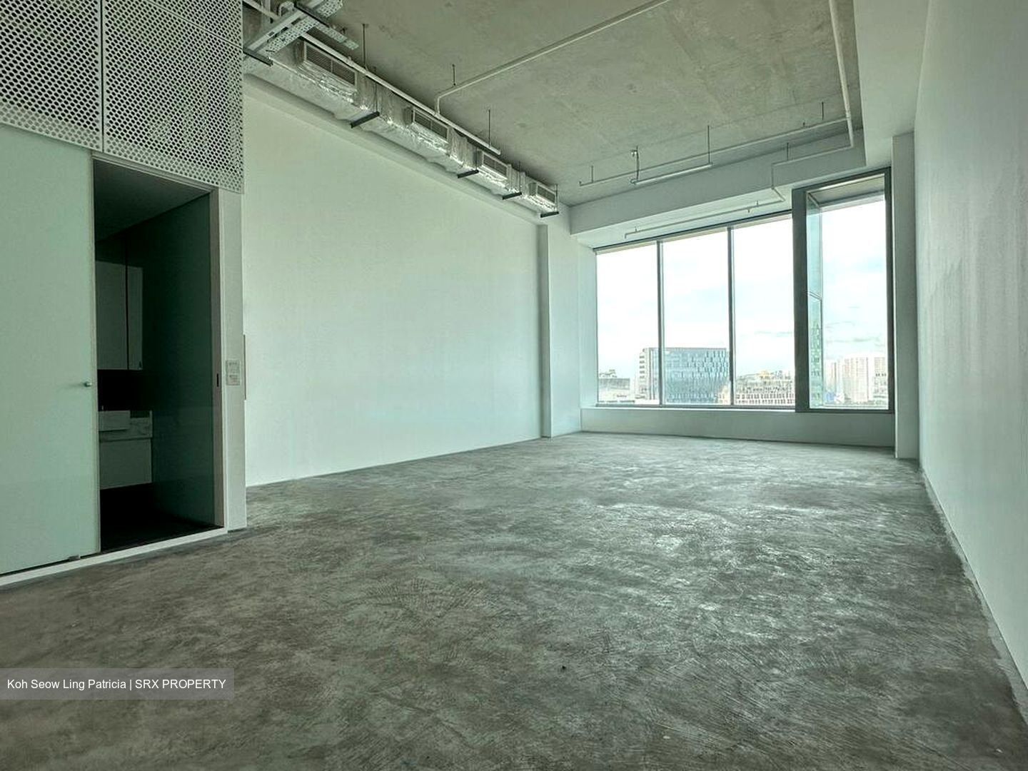 Arc 380 (D8), Office #454303701